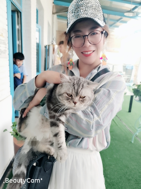 小黑猫的第一张照片--福清相亲网