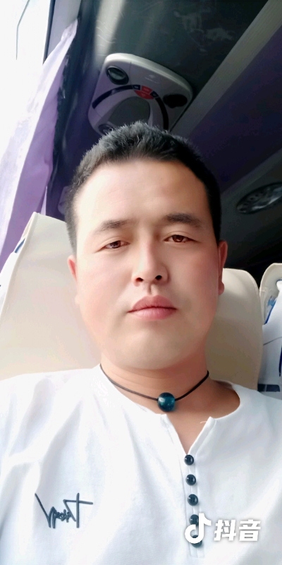 瞬间被爱上的第一张照片--福清相亲网