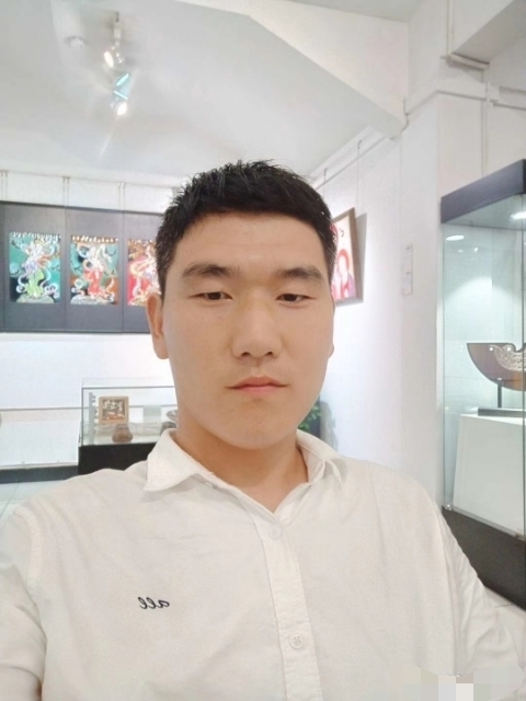 自律人生的第一张照片--福清相亲网