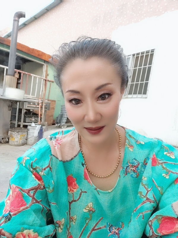 燕子的第三张照片--福清相亲网