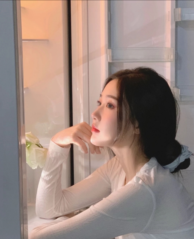 風吹過臉頰的第一张照片--福清相亲网