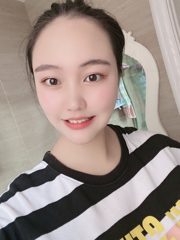 灵儿的第二张照片--福清相亲网