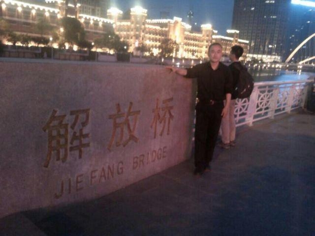 海阔天空的第一张照片--福清相亲网