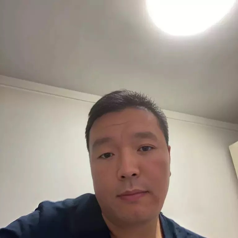 穿唐装的松鼠的第一张照片--福清相亲网
