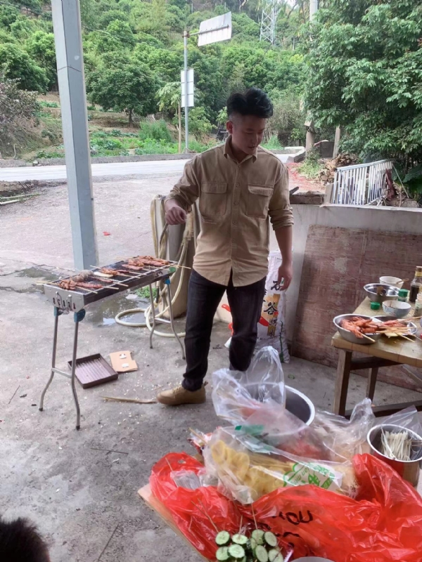 你黑我哟的第一张照片--福清相亲网