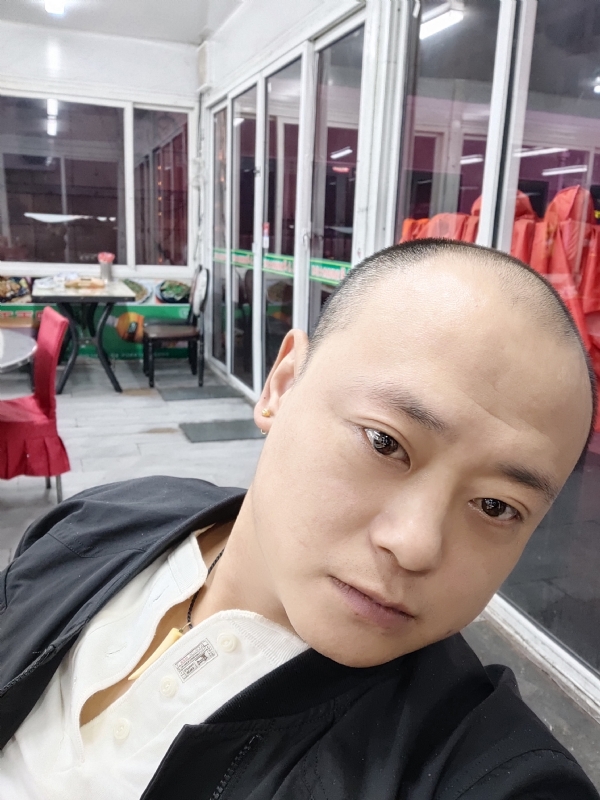 大连相亲的第一张照片--福清相亲网