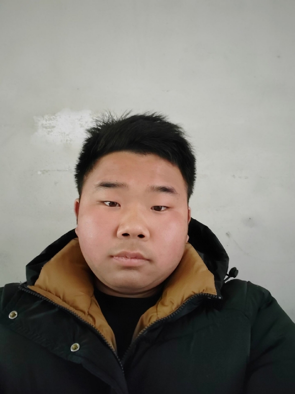 精神饱满的第四张照片--福清相亲网