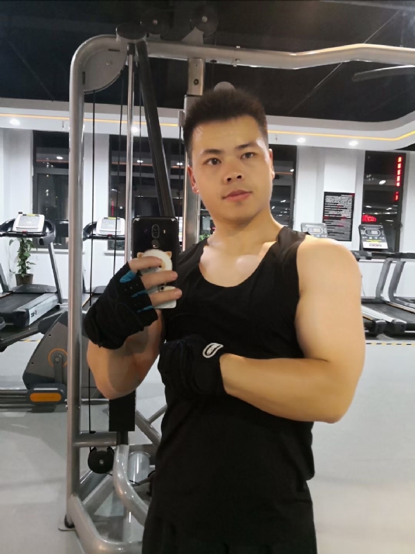 范迪塞尔的第二张照片--福清相亲网